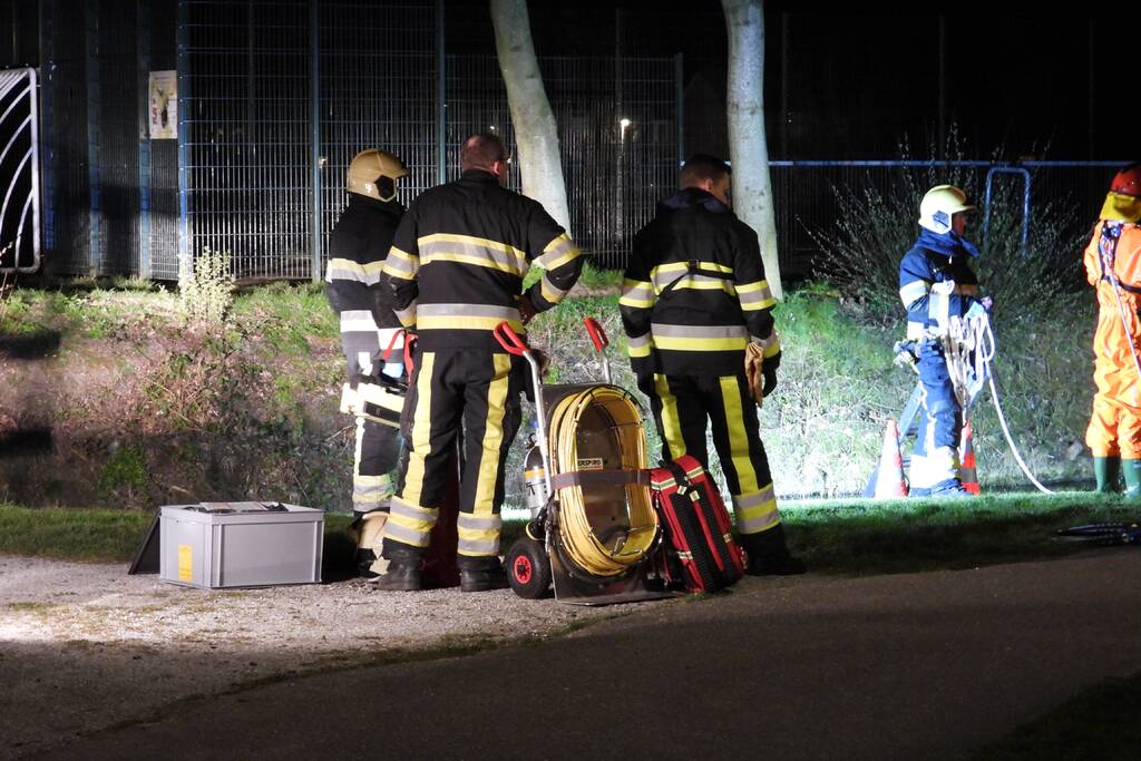 Fietslamp in sloot zorgt voor massale inzet hulpdiensten