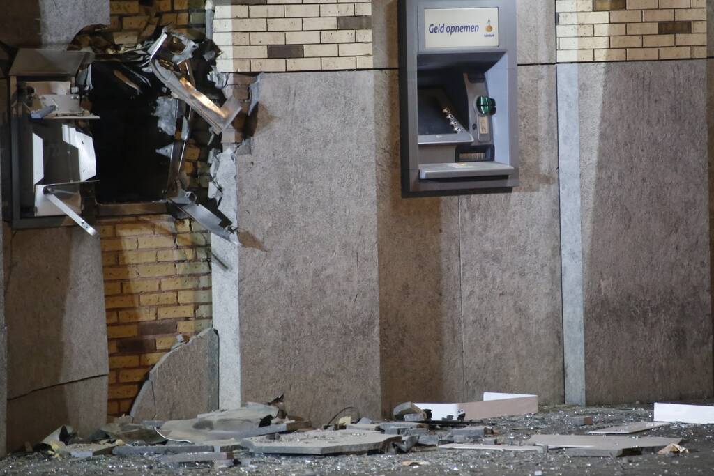 Stortautomaat Rabobank opgeblazen