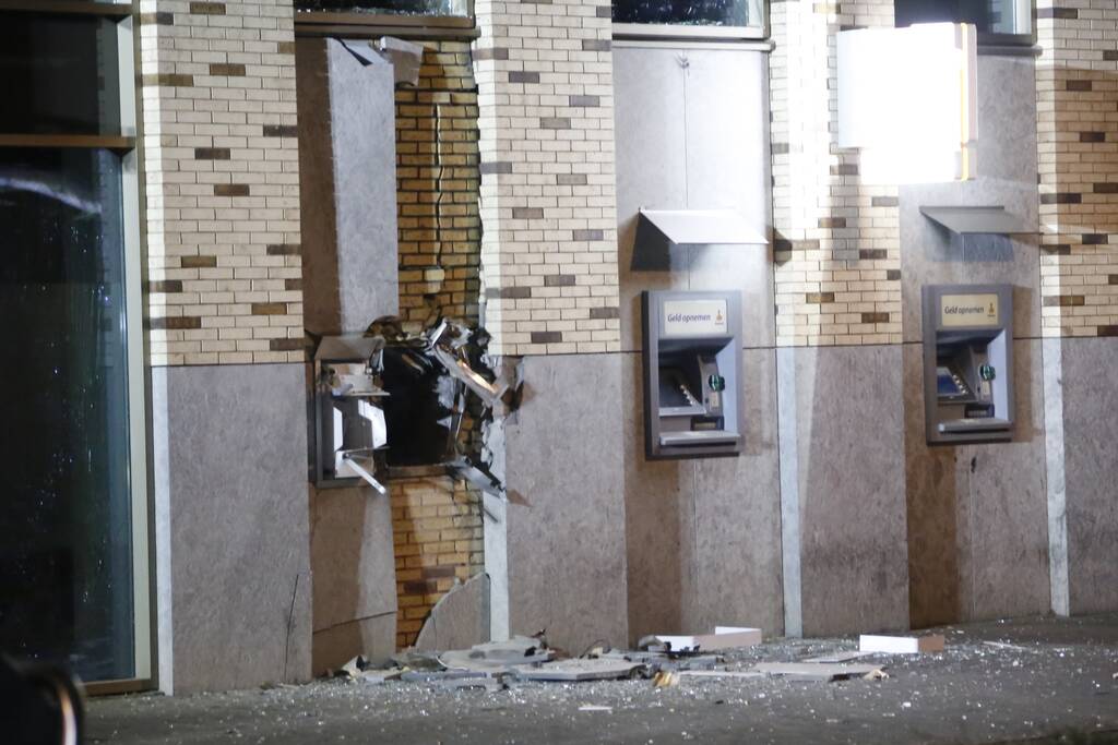 Stortautomaat Rabobank opgeblazen