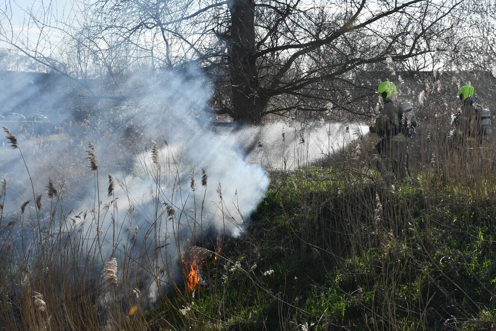 Buitenbrand op Industrieterrein Kickersbloem