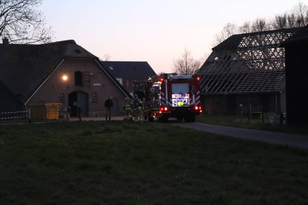 Veel rook bij brand in afvalhoop
