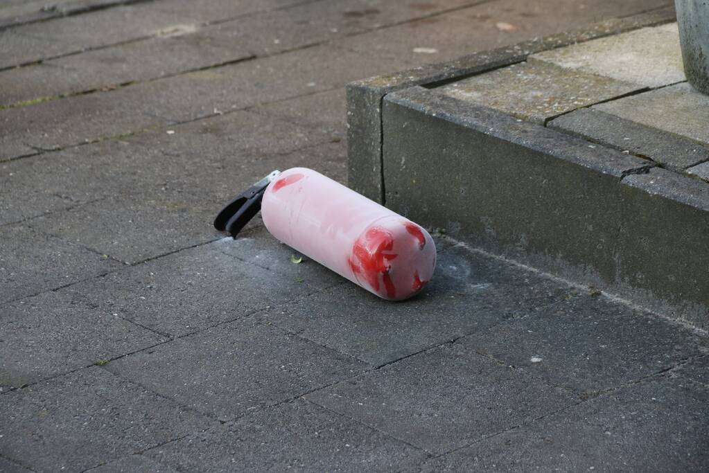 Brand in woning geblust door bewoners