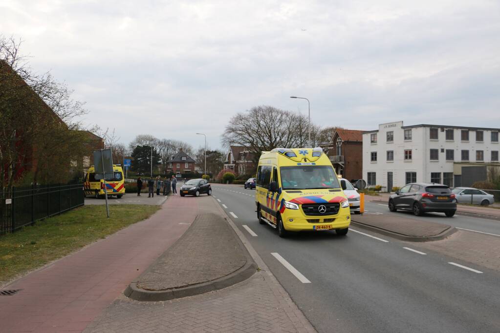 Fietser gewond na aanrijding met auto