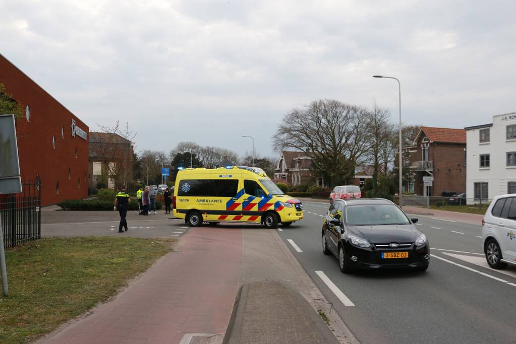 Fietser gewond na aanrijding met auto