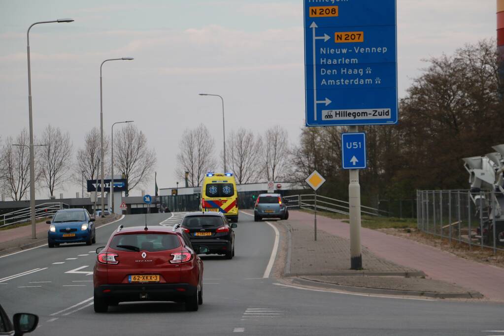 Fietser gewond na aanrijding met auto