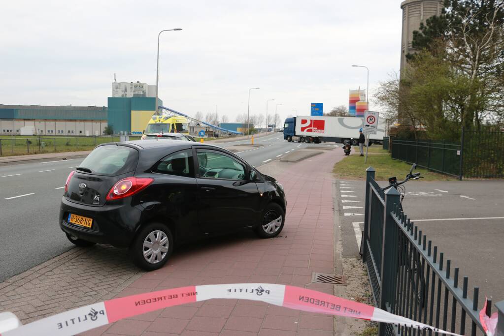 Fietser gewond na aanrijding met auto