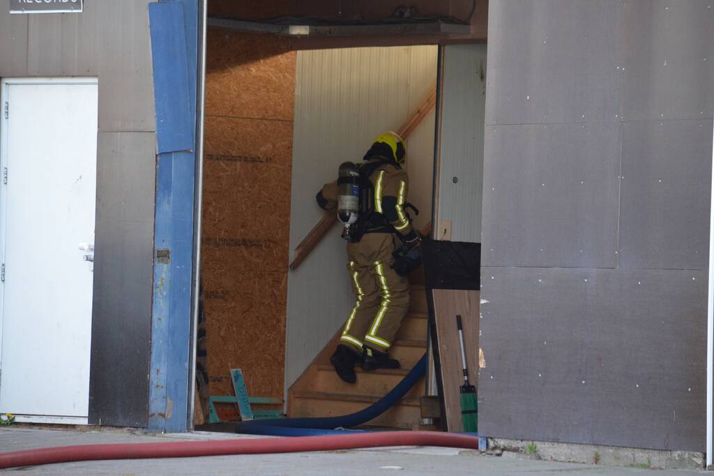 Brandje in opslagloods