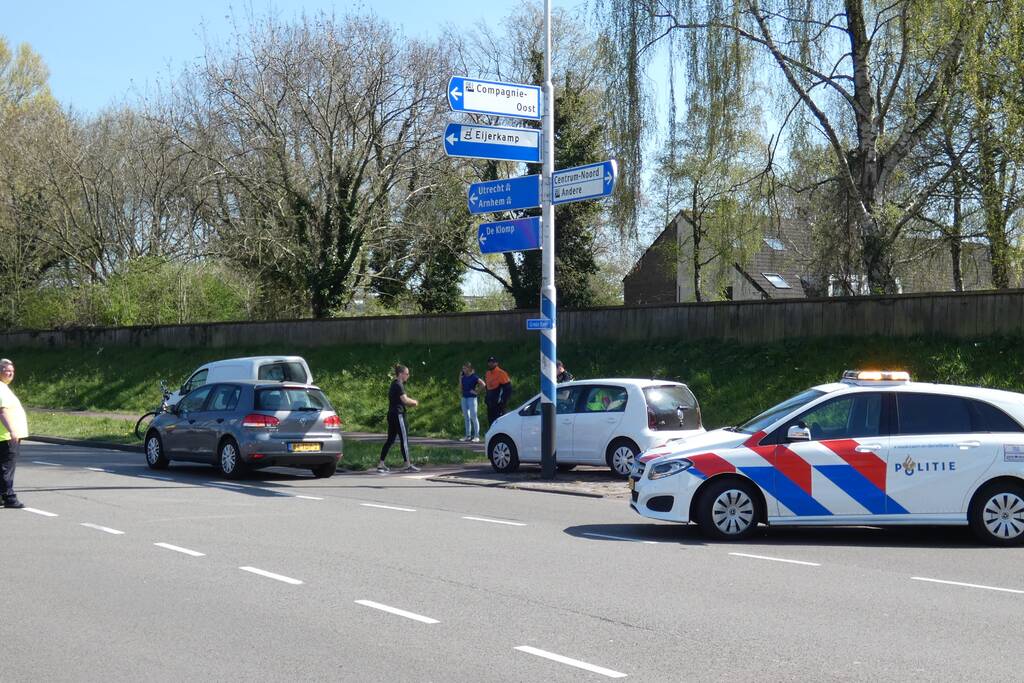 Fietser gewond bij aanrijding met auto