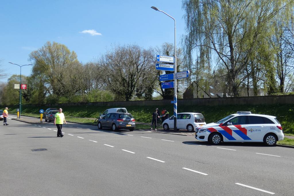 Fietser gewond bij aanrijding met auto