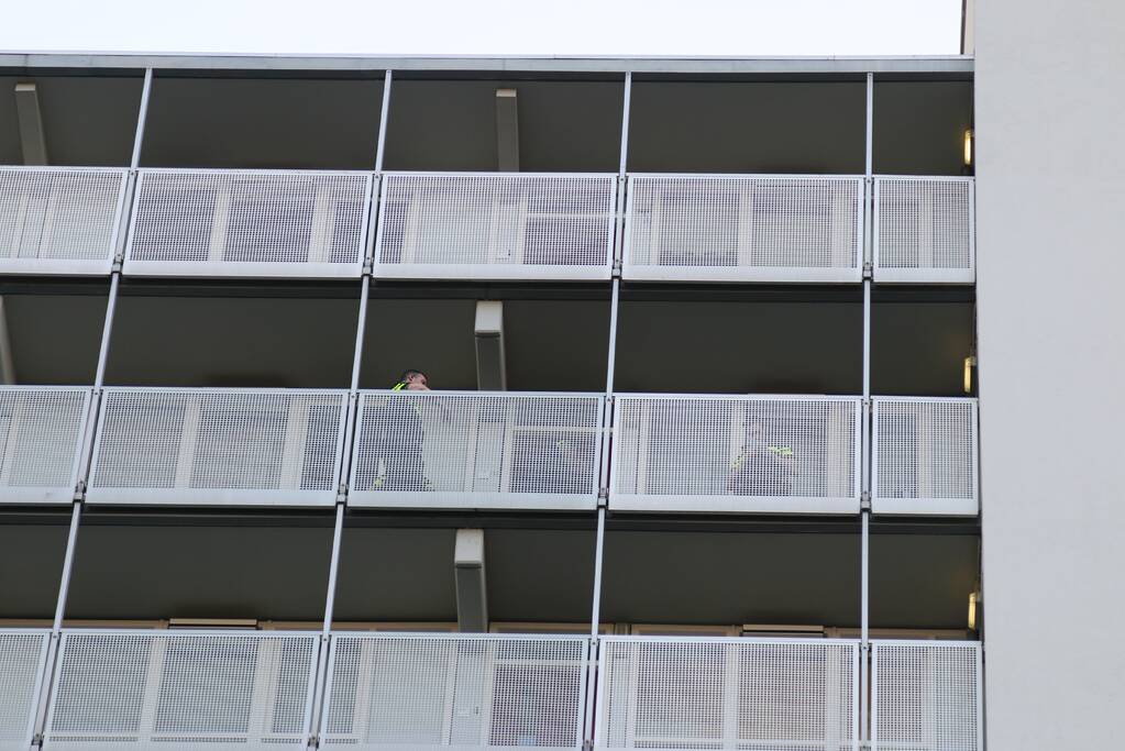 Flinke inzet vanwege waterschade in flatwoning