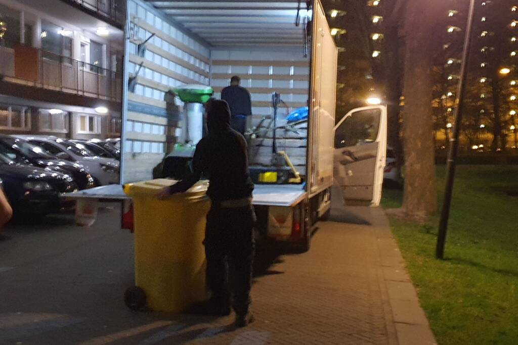 Hennepkwekerij in woning geruimd