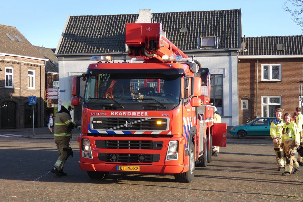 Luchtbellen in de haven zorgen voor paniek