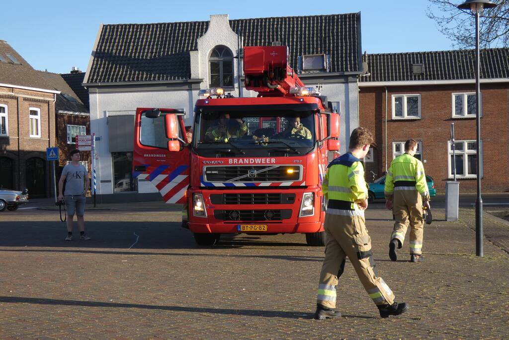 Luchtbellen in de haven zorgen voor paniek