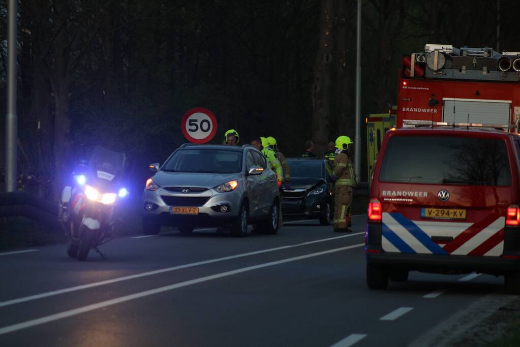 Veel schade bij kop staart aanrijding