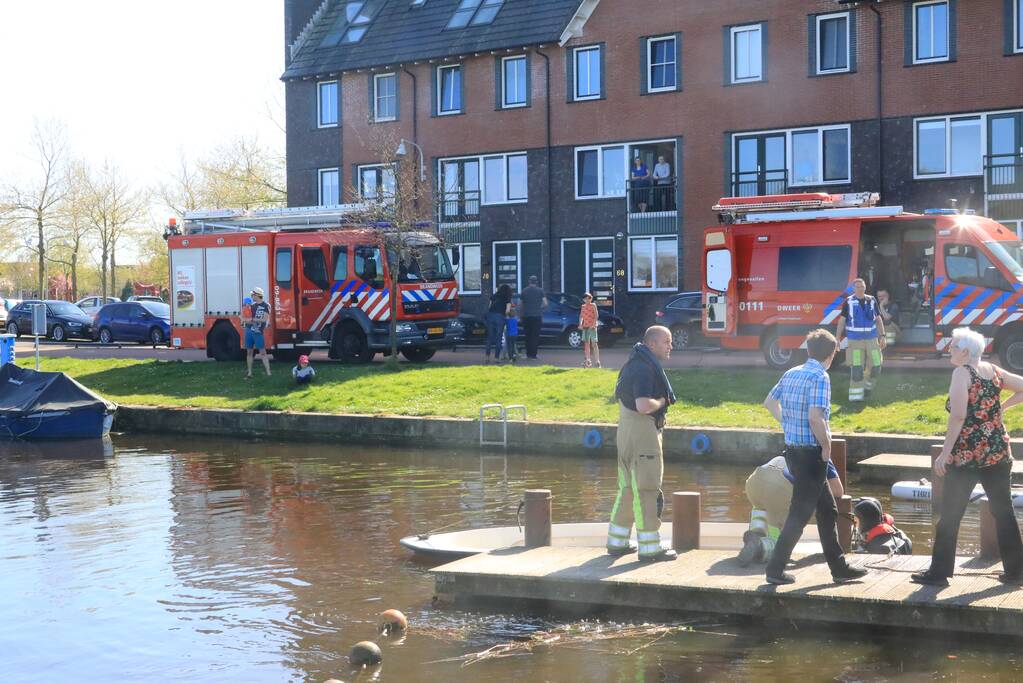 Elektrische boot gezonken voor sluis