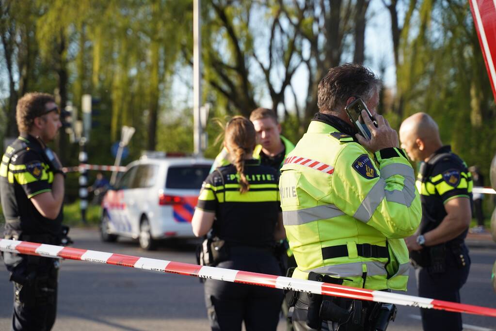 Persoon ernstig gewond na aanrijding met politiewagen