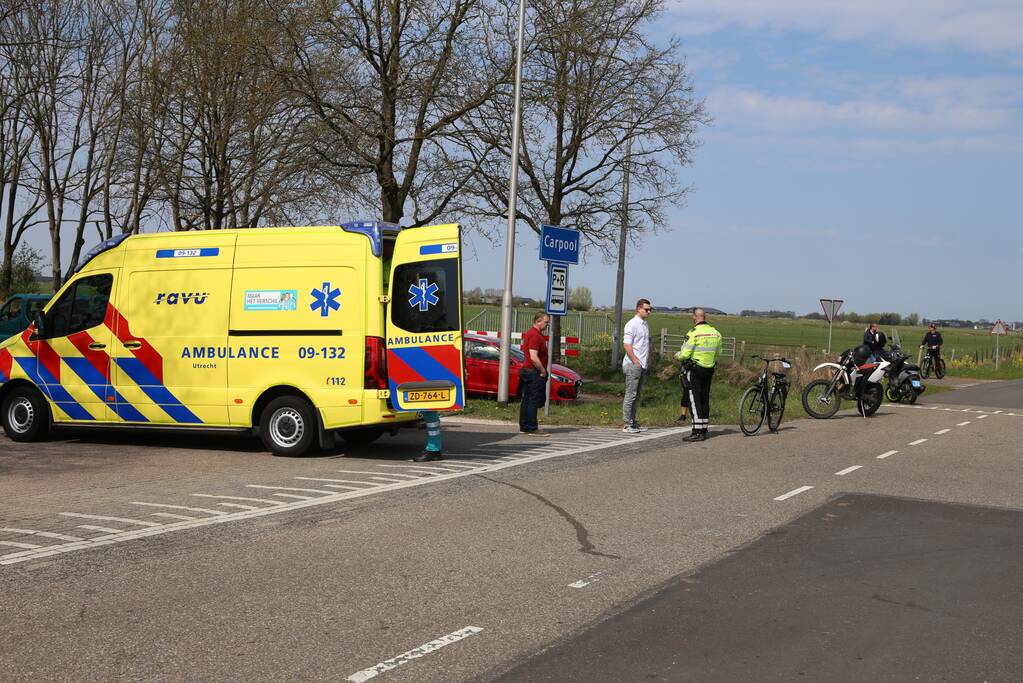 Scooterrijder gaat onderuit