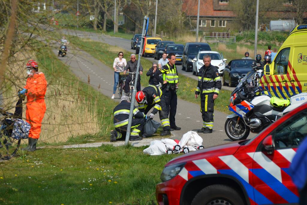 Persoon gereanimeerd na te water raken