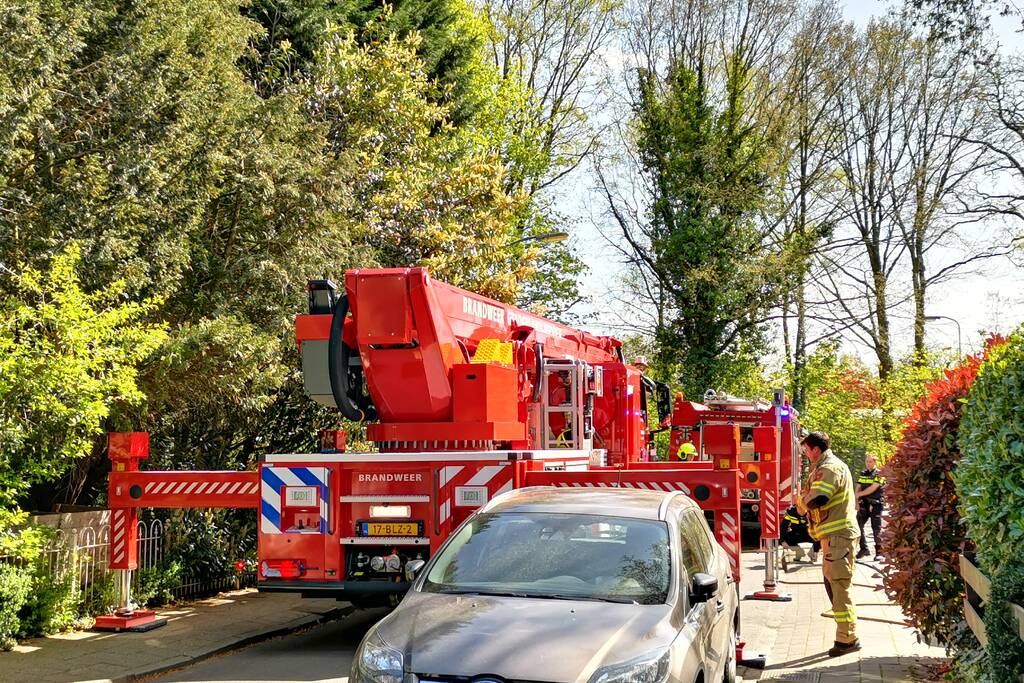 Containerbrand slaat over naar dak