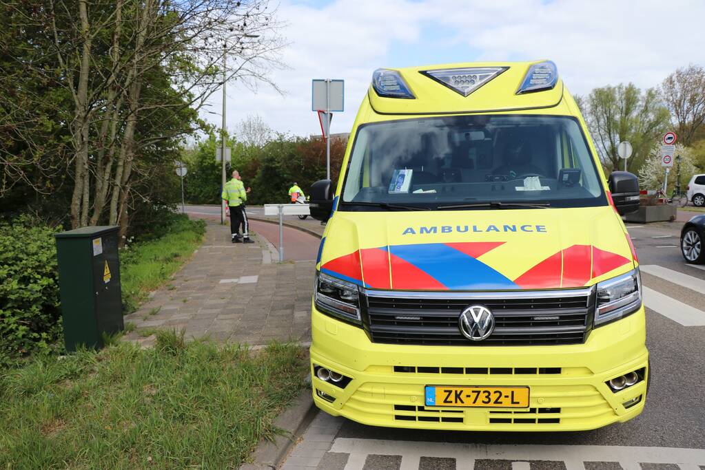 Kop-staart aanrijding tussen twee auto's