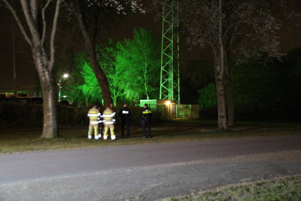 5G zendmast in brand gestoken