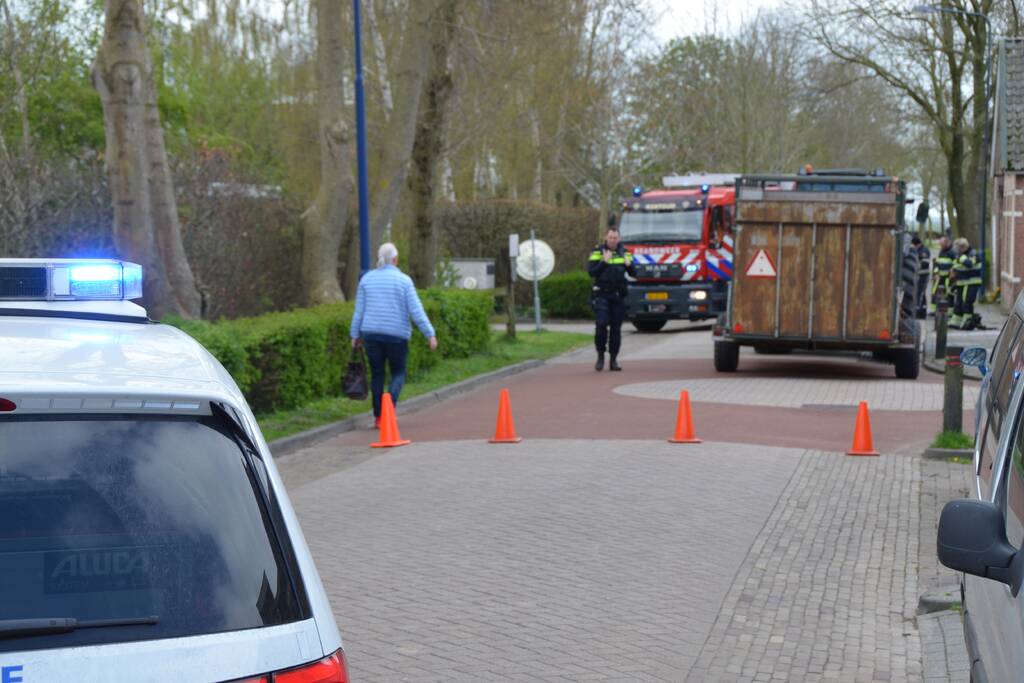 Tractor vliegt in brand
