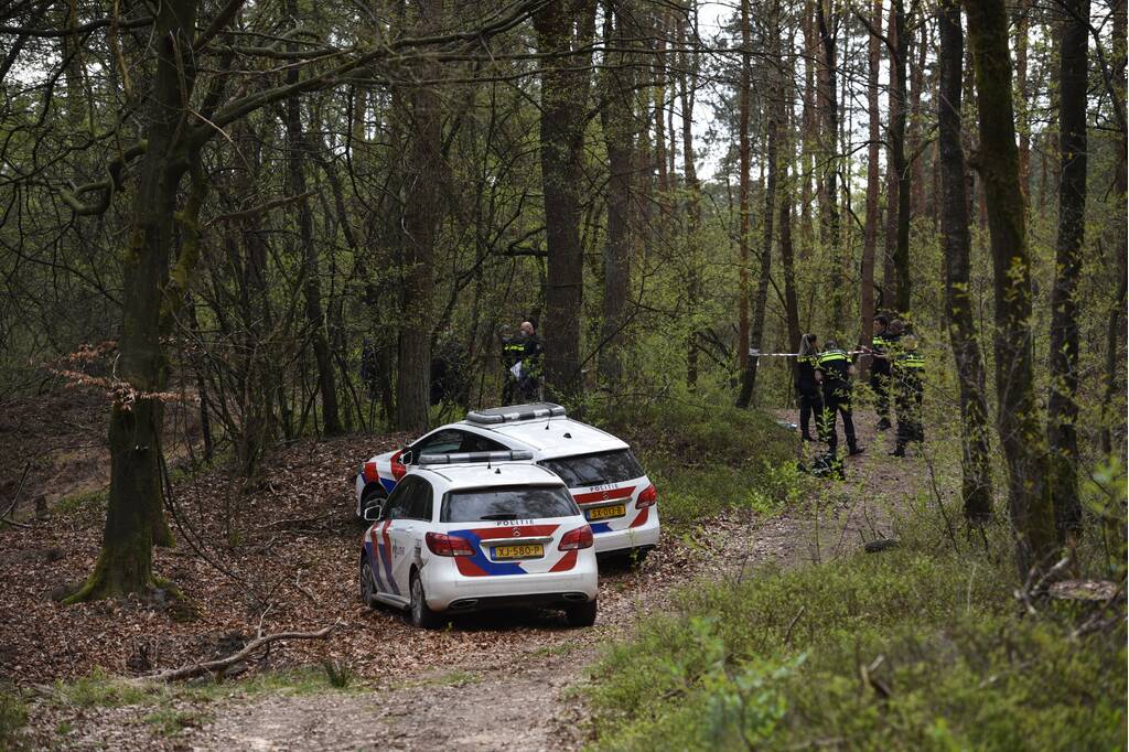 Overleden wielrenner aangetroffen