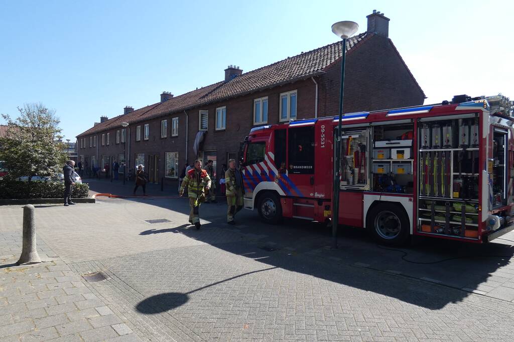 Kruipruimtes acht woningen volgelopen met water