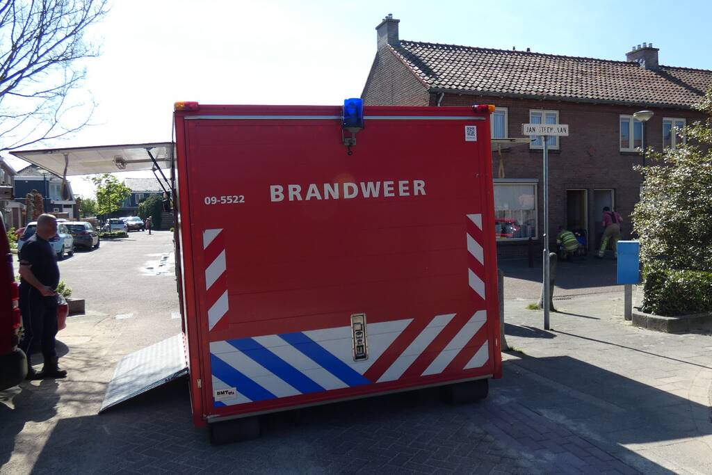 Kruipruimtes acht woningen volgelopen met water