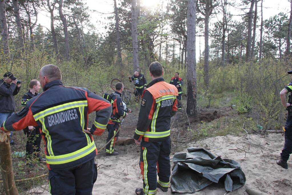 Brand in bos vermoedelijk aangestoken
