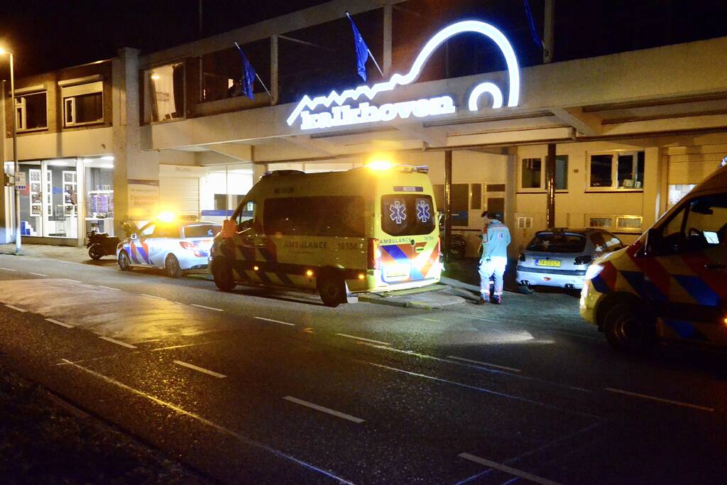 Man gewond na steekpartij