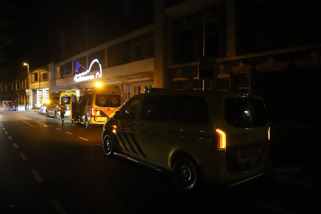 Man gewond na steekpartij