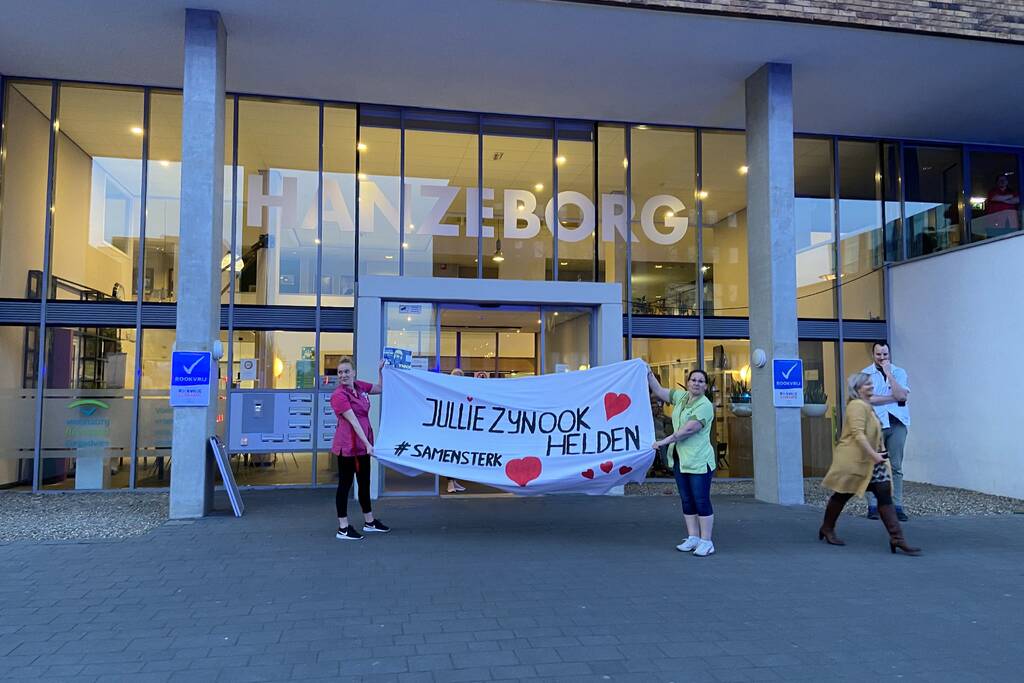 Lasershow voor zorgmedewerkers