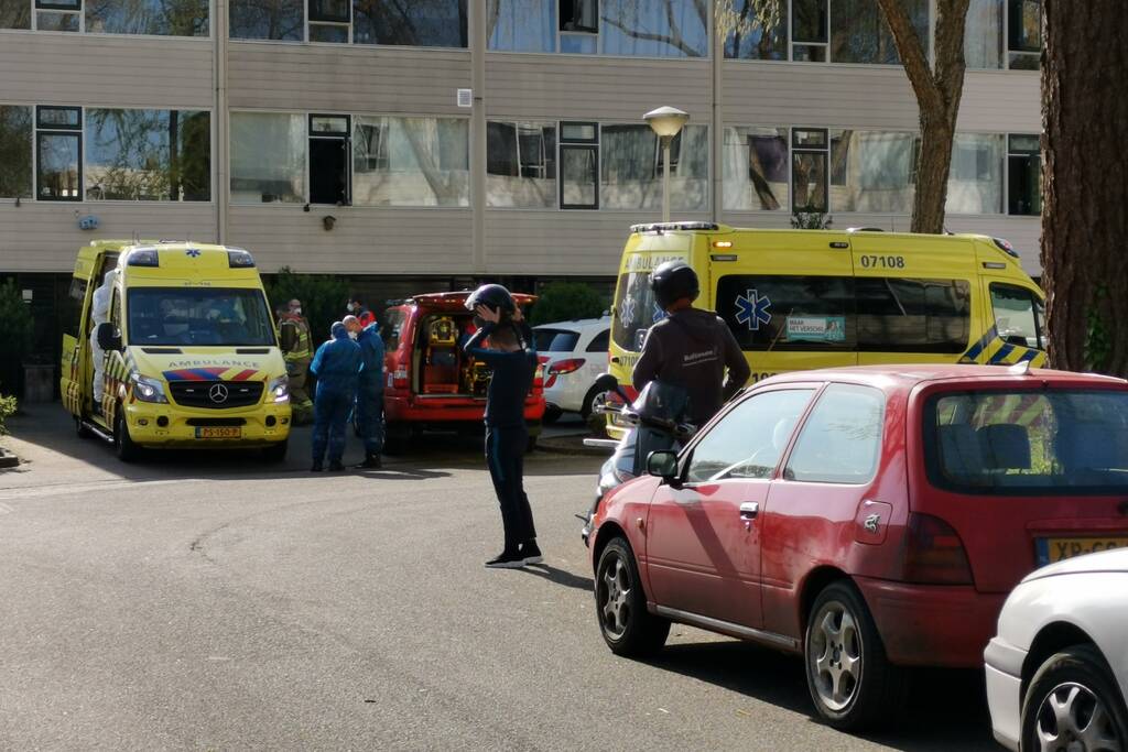 Traumateam assisteert bij medische noodsituatie