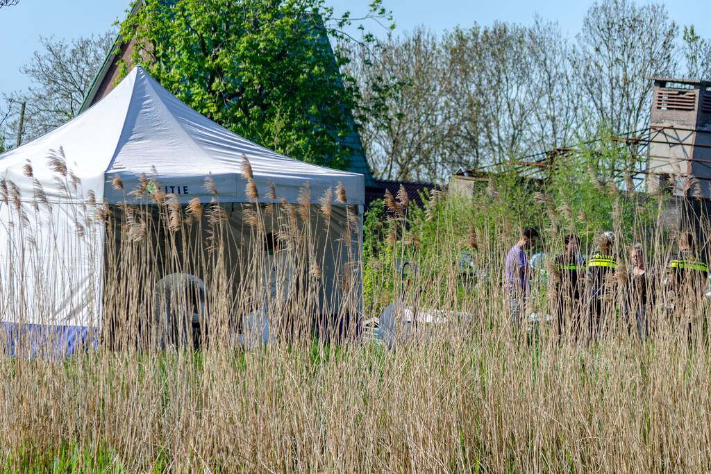 Dode aangetroffen in sloot bij volkstuinen Ridderspoor