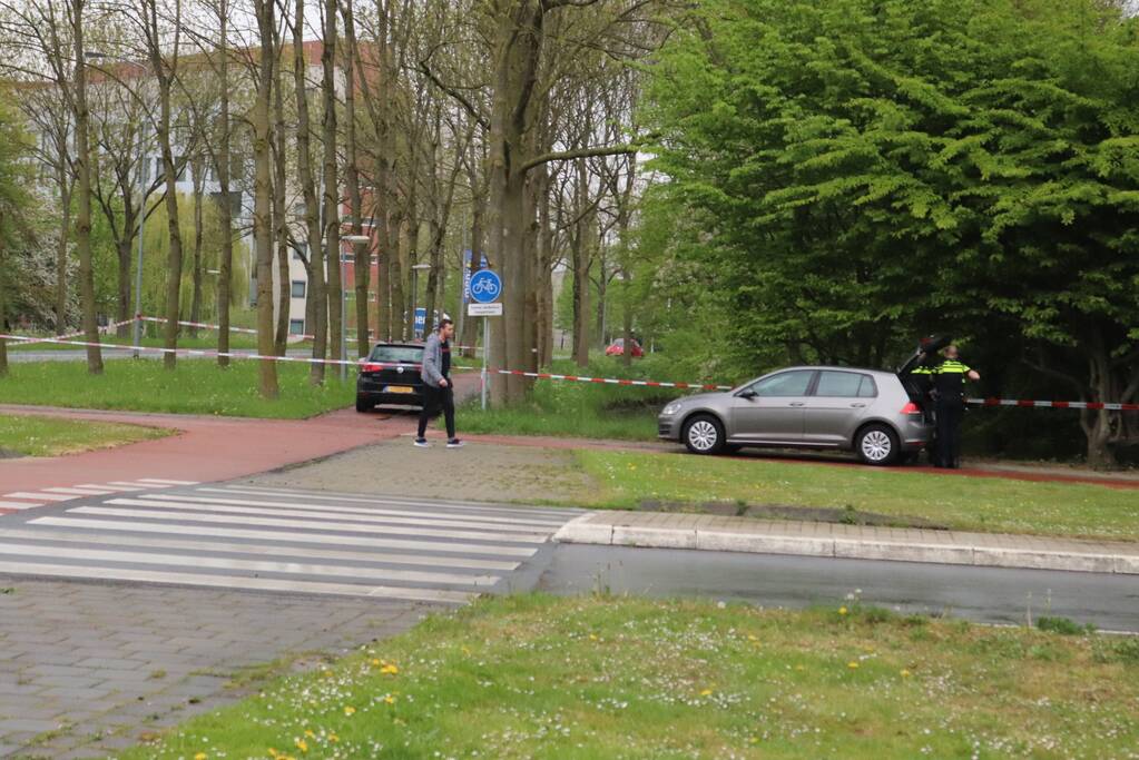 Dode aangetroffen onderaan flatgebouw