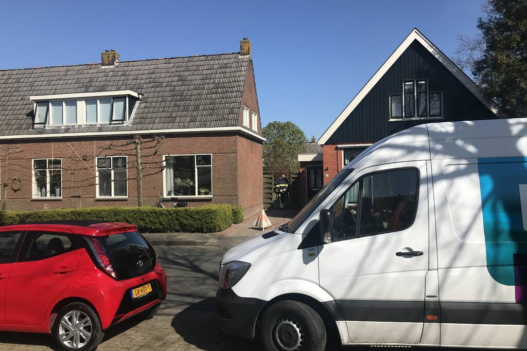 Gaslekkage in achtertuin van woning