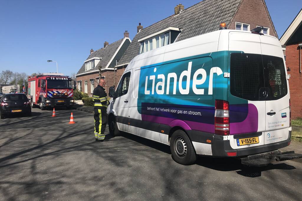 Gaslekkage in achtertuin van woning