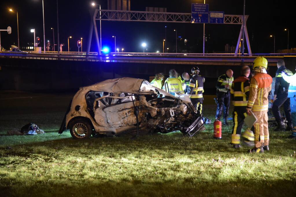 Vrouw (33) overleden na ernstig ongeval op kruising