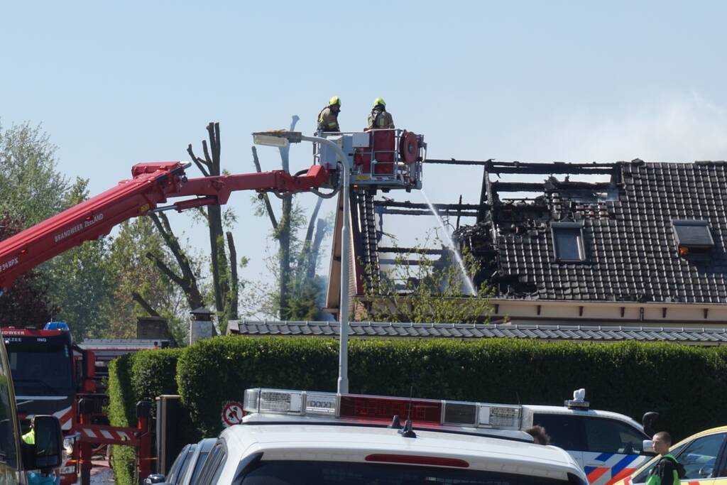 Persoon gewond bij uitslaande brand in schuur
