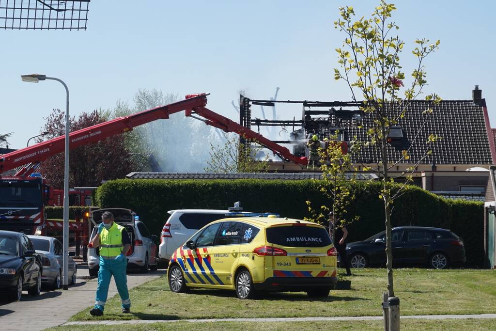 Persoon gewond bij uitslaande brand in schuur