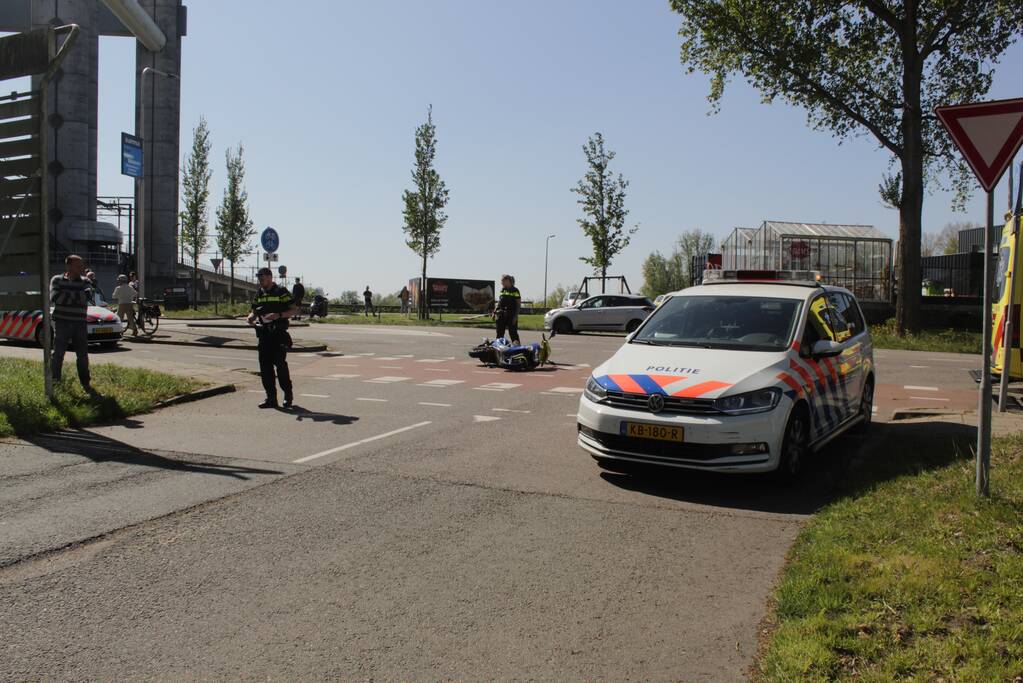 Scooterrijder gewond na ongeval