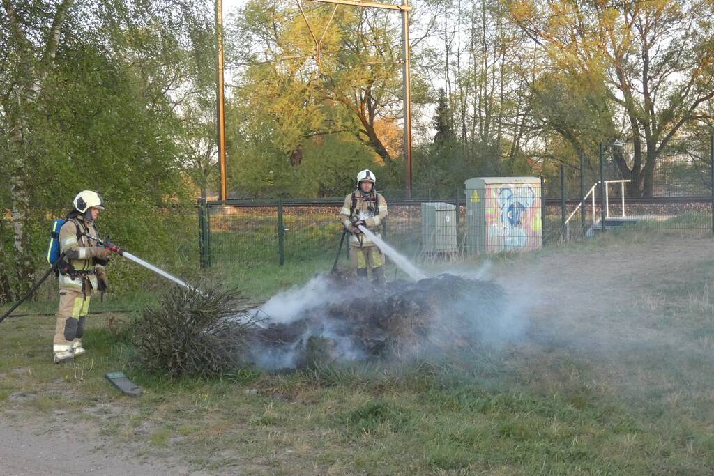 Buitenbrand langs het spoor