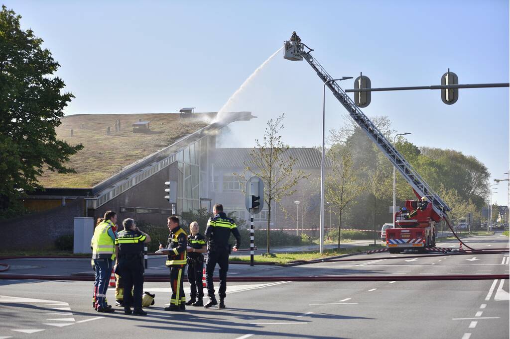 Grote brand in voormalige kerk en uitvaartcentrum