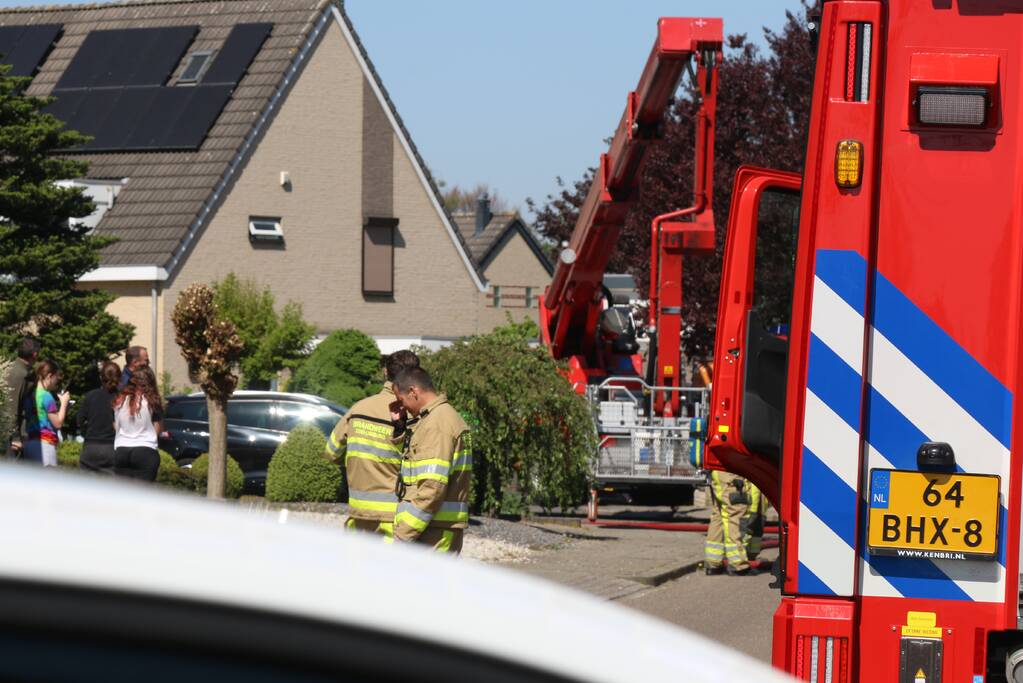 Forse brand op zolder van woning