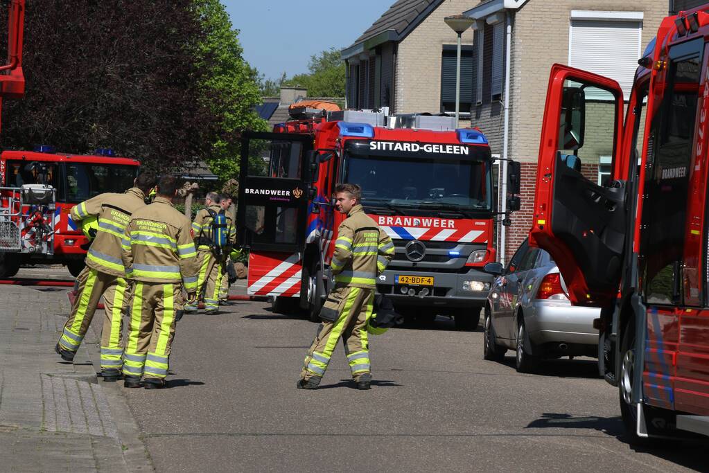 Forse brand op zolder van woning