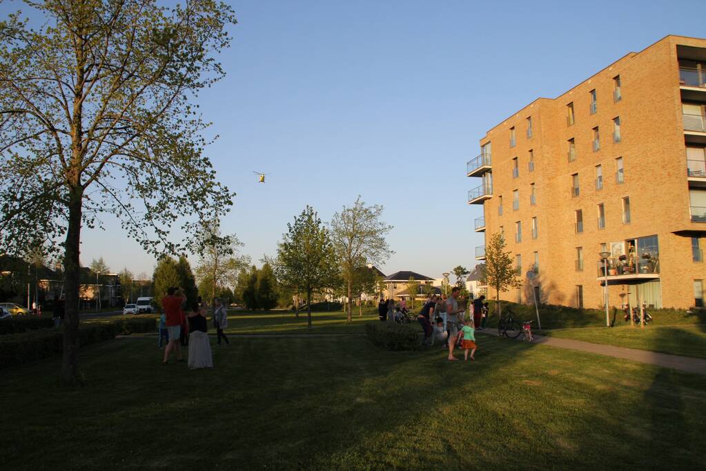 Traumahelikopter inzet trekt veel bekijks