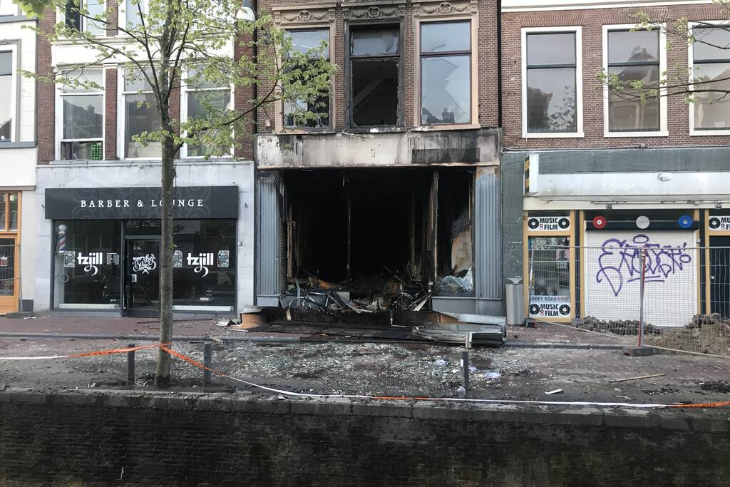 Grote brand bij Discus Muziek