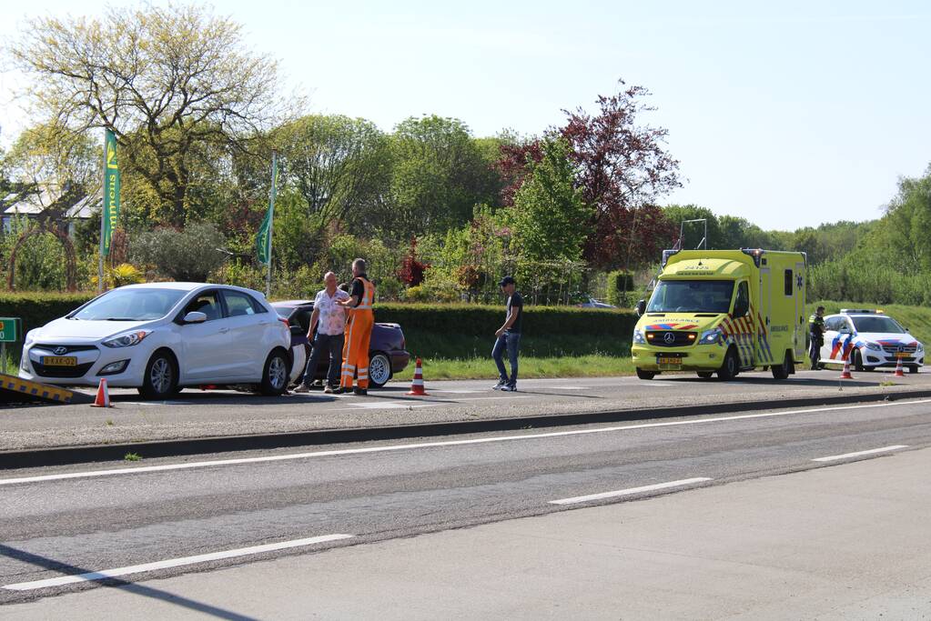 Flinke schade na kop-staart aanrijding