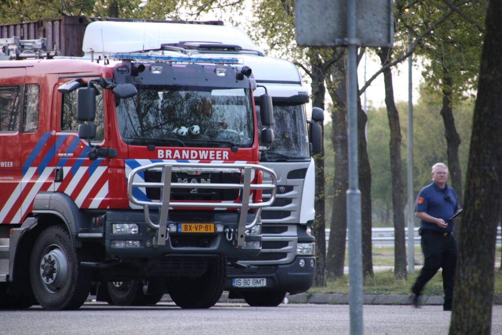 Meerdere brandweereenheden ingezet voor grote natuurbrand in Limburg